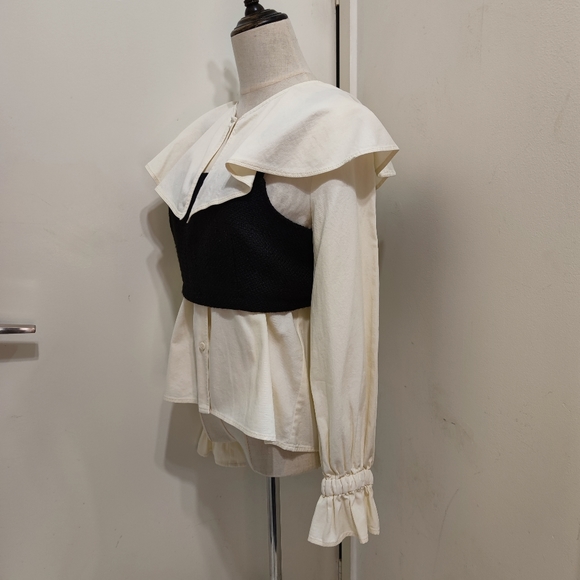 Dungaree ruffle blouse - Picture 6 of 10